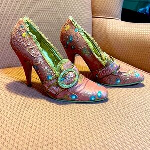 Annette Victorian Era Pumps by 3Wishes